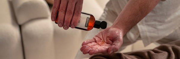 Les 5 meilleures huiles de massage neutres pour les professionnels